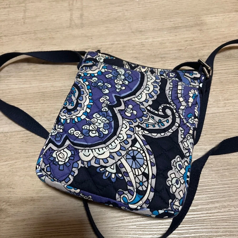 Vera Bradley Crossbody Bag Paisley Quilted Phone Shoulder Bag‎ Purse Blue Purple